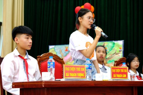 trẻ em.JPG